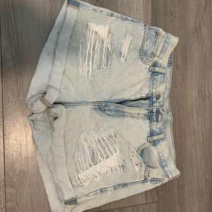 American Eagle High Waisted Mom Short (Size 10)